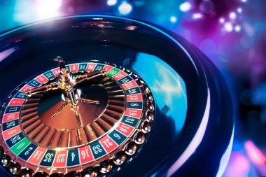link nagabola platform interface showing football markets, live-dealer tables, and slot games